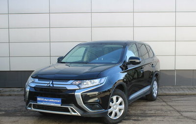 Mitsubishi Outlander III рестайлинг 3, 2020 год, 2 347 000 рублей, 1 фотография