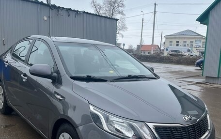 KIA Rio III рестайлинг, 2014 год, 780 000 рублей, 2 фотография