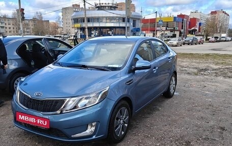 KIA Rio III рестайлинг, 2011 год, 850 000 рублей, 2 фотография