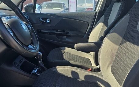 Renault Kaptur I рестайлинг, 2019 год, 1 399 000 рублей, 19 фотография