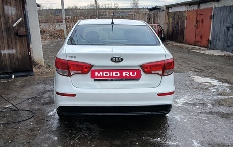 KIA Rio III рестайлинг, 2015 год, 590 000 рублей, 8 фотография