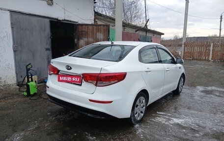 KIA Rio III рестайлинг, 2015 год, 590 000 рублей, 7 фотография
