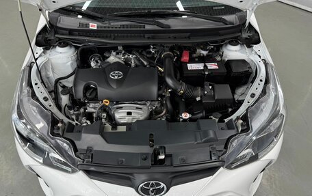 Toyota Yaris XP150 рестайлинг, 2022 год, 9 500 000 рублей, 8 фотография