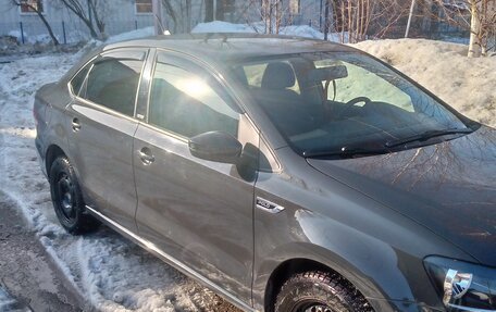 Volkswagen Polo VI (EU Market), 2017 год, 950 000 рублей, 10 фотография