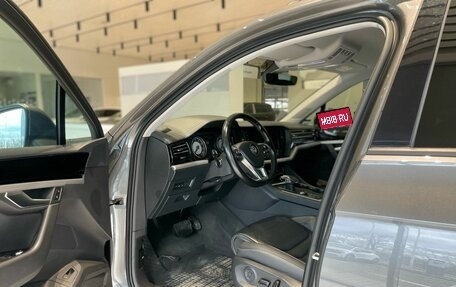 Volkswagen Touareg III, 2019 год, 3 850 000 рублей, 4 фотография