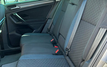 Volkswagen Tiguan II, 2020 год, 2 800 000 рублей, 10 фотография