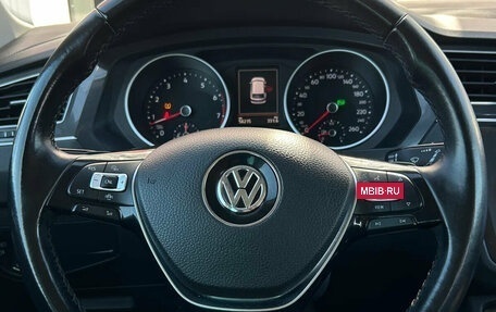 Volkswagen Tiguan II, 2020 год, 2 800 000 рублей, 14 фотография