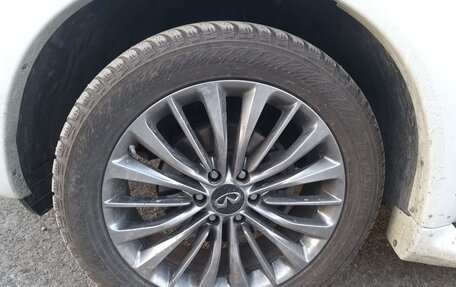 Infiniti QX80 I рестайлинг, 2021 год, 6 150 000 рублей, 15 фотография