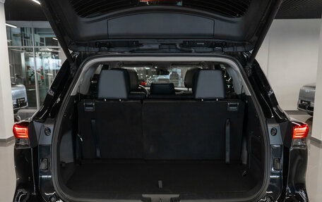 Toyota Highlander, 2026 год, 5 850 000 рублей, 24 фотография