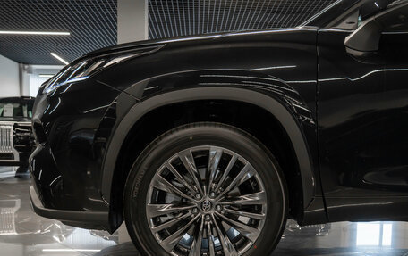 Toyota Highlander, 2026 год, 5 850 000 рублей, 26 фотография