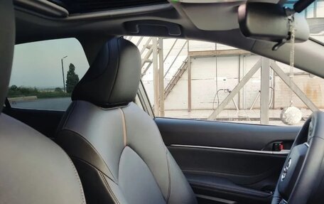 Toyota Camry, 2022 год, 3 100 000 рублей, 9 фотография