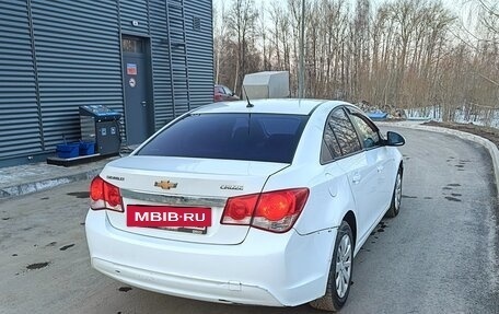 Chevrolet Cruze II, 2013 год, 800 000 рублей, 12 фотография