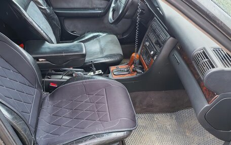 Audi A6, 1997 год, 300 000 рублей, 5 фотография