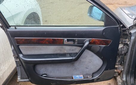 Audi A6, 1997 год, 300 000 рублей, 10 фотография