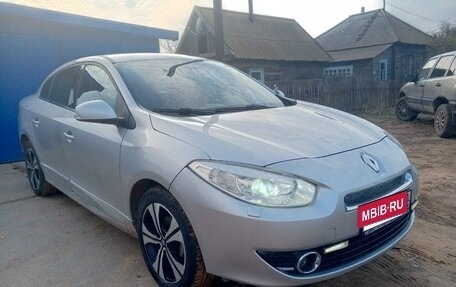 Renault Fluence I, 2012 год, 550 000 рублей, 2 фотография