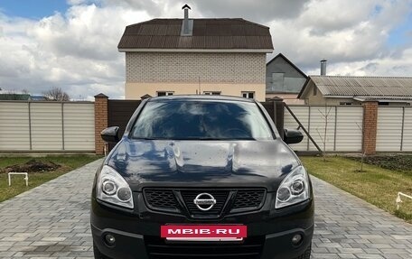 Nissan Qashqai, 2008 год, 800 000 рублей, 2 фотография