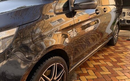 Mercedes-Benz V-Класс, 2016 год, 4 900 000 рублей, 2 фотография