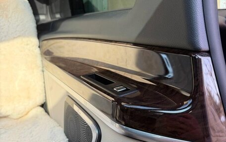 Mercedes-Benz V-Класс, 2016 год, 4 900 000 рублей, 7 фотография