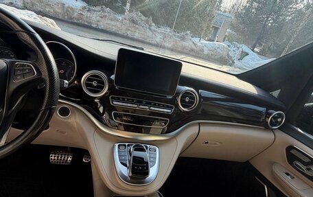 Mercedes-Benz V-Класс, 2016 год, 4 900 000 рублей, 8 фотография