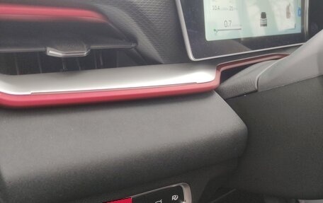 Geely Coolray I, 2024 год, 2 100 000 рублей, 12 фотография