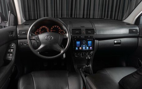 Toyota Avensis III рестайлинг, 2007 год, 779 000 рублей, 10 фотография