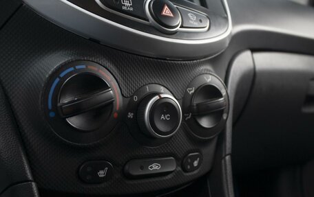 Hyundai Solaris II рестайлинг, 2014 год, 850 000 рублей, 15 фотография