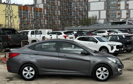 Hyundai Solaris II рестайлинг, 2015 год, 733 000 рублей, 4 фотография