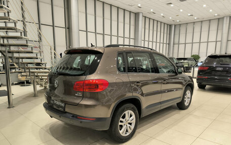 Volkswagen Tiguan I, 2015 год, 1 575 000 рублей, 6 фотография