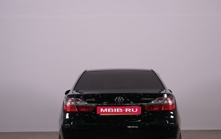 Toyota Camry, 2016 год, 1 729 000 рублей, 6 фотография