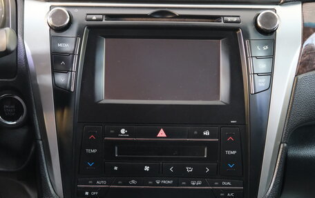 Toyota Camry, 2016 год, 1 729 000 рублей, 19 фотография