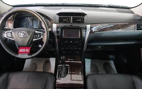 Toyota Camry, 2016 год, 1 729 000 рублей, 17 фотография