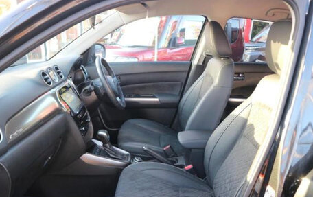 Suzuki Escudo IV, 2022 год, 1 540 000 рублей, 7 фотография