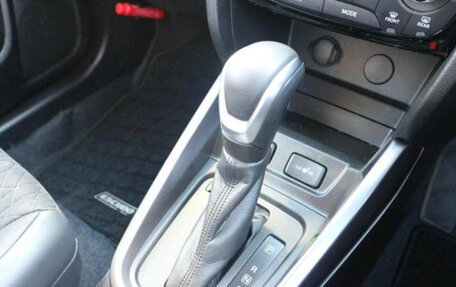 Suzuki Escudo IV, 2022 год, 1 540 000 рублей, 12 фотография