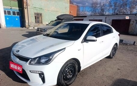 KIA Rio IV, 2018 год, 1 250 000 рублей, 4 фотография