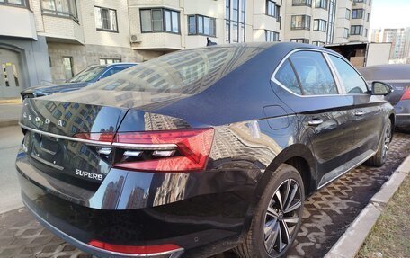 Skoda Superb III рестайлинг, 2025 год, 3 099 000 рублей, 4 фотография