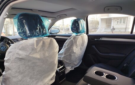 Skoda Superb III рестайлинг, 2025 год, 3 099 000 рублей, 6 фотография