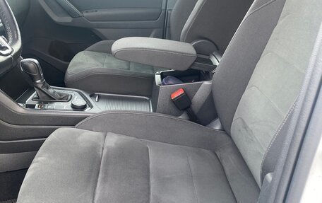 Volkswagen Tiguan II, 2018 год, 3 340 000 рублей, 7 фотография