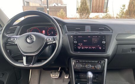 Volkswagen Tiguan II, 2018 год, 3 340 000 рублей, 10 фотография