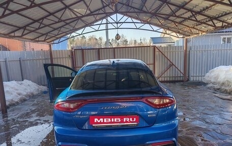 KIA Stinger I, 2018 год, 2 260 000 рублей, 3 фотография