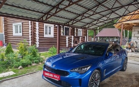 KIA Stinger I, 2018 год, 2 260 000 рублей, 10 фотография