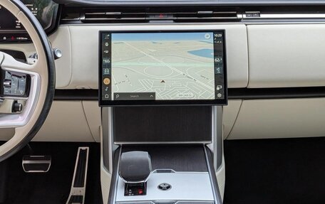 Land Rover Range Rover IV рестайлинг, 2023 год, 21 118 000 рублей, 11 фотография