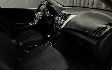 Hyundai Solaris II рестайлинг, 2011 год, 729 777 рублей, 12 фотография