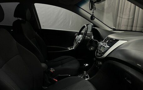 Hyundai Solaris II рестайлинг, 2011 год, 729 777 рублей, 15 фотография