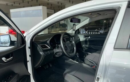 Hyundai Solaris II рестайлинг, 2021 год, 1 490 000 рублей, 5 фотография