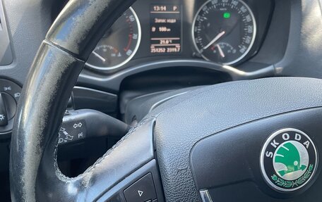 Skoda Octavia, 2012 год, 1 120 000 рублей, 19 фотография