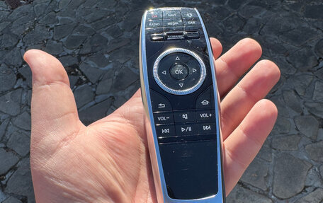 Mercedes-Benz S-Класс, 2019 год, 10 000 000 рублей, 19 фотография