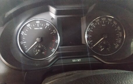 Skoda Octavia, 2015 год, 750 000 рублей, 10 фотография