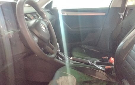 Skoda Octavia, 2015 год, 750 000 рублей, 21 фотография