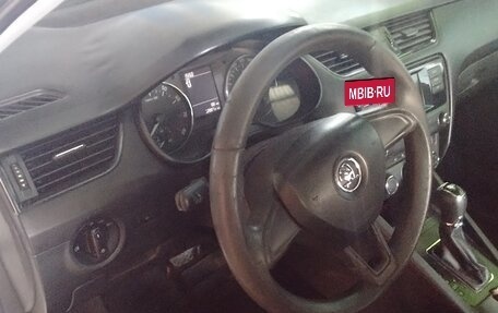 Skoda Octavia, 2015 год, 750 000 рублей, 13 фотография