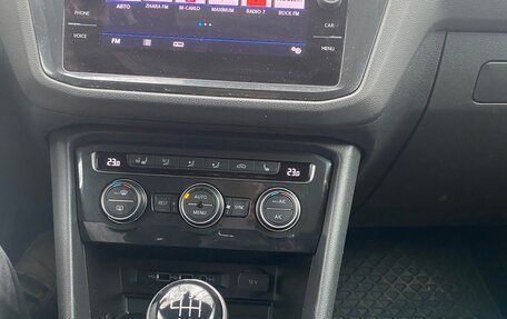 Volkswagen Tiguan II, 2020 год, 2 250 000 рублей, 8 фотография